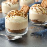 Mousse de mango con galleta lotus