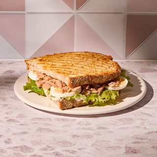 Planchado de Atún Huevo