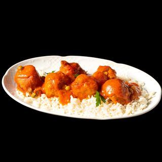 Albóndigas Guisadas Con Arroz Basmati