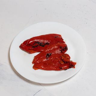 Pečena paprika s bijelim lukom