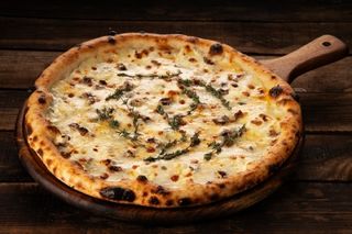 Куатро Формаджи - средна