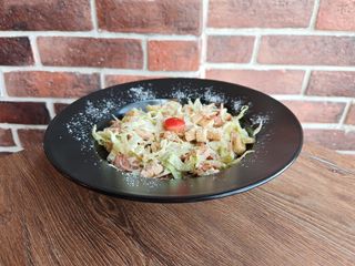 Caesar salata