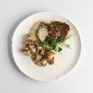 Миньон с грибами