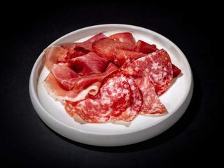 Affettato misto di salumi