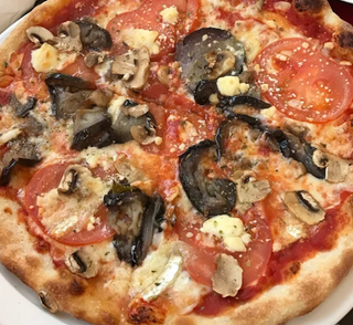 Pizza rustica (30 cm.)