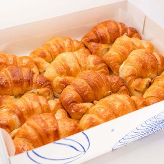 Caja 18 Medialunas Clásicas 