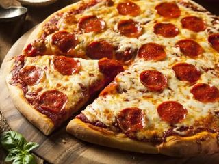 Pizza Pepperoni (Familiar)