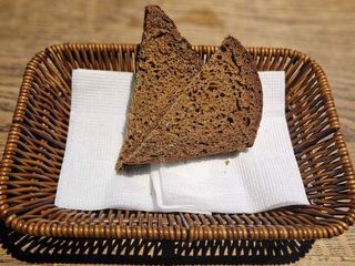 Хліб чорний бородинський