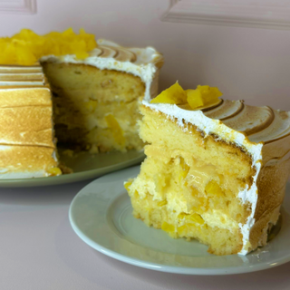 Bolo à Fatia - Ananás com Creme de Nido