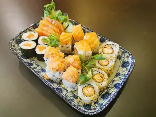 Menu M 2 (20 pieces)