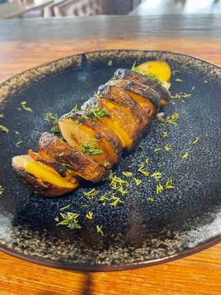 Картопля з салом (200г)