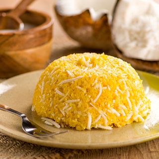 Cuscuz com Leite de Coco