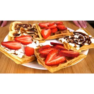 Waffles & Fruits