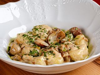 Полтавські картопляні галушки з білими грибами (250g)