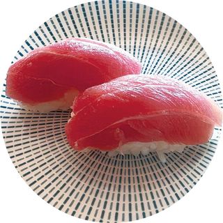 130. Nigiri De Atún Crudo (2 Uds.)