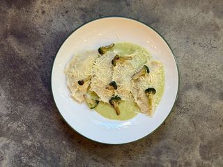 Вареники з фореллю та шпинатом