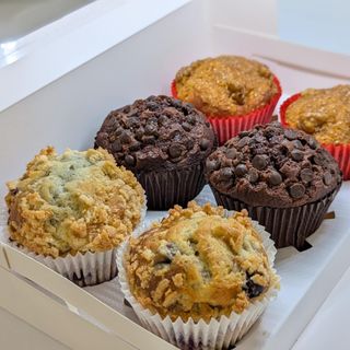Set of 6 muffins