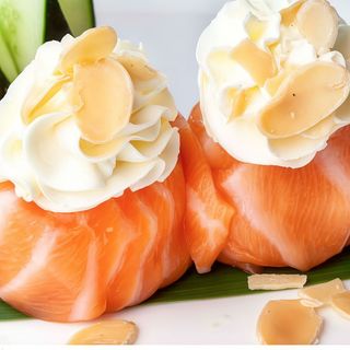 J115A Gunkan mandorle