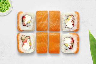 Філадельфія делюкс з копченим лососем (270г)