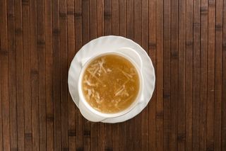 19. Supă de pui cu bambus