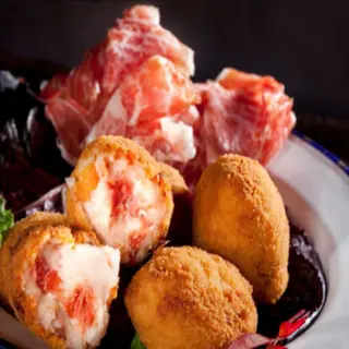 Ración de croquetas de jamón (8 uds.)