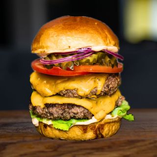 25.Double and Cheese Burger (500г)