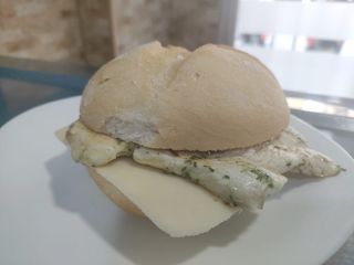 Pulga De Pollo Queso Semi