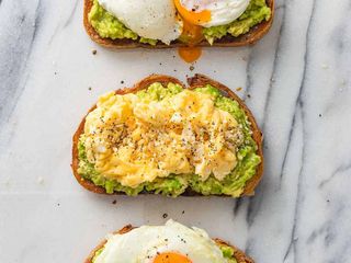 Tosta Ovos e Abacate