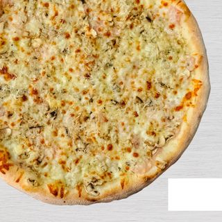 Pizza by Prosciutto e Gorgonzola