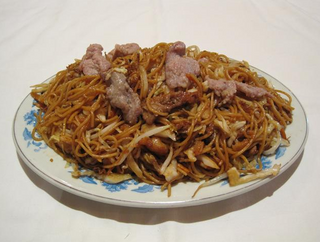 132. Спагети със свинско