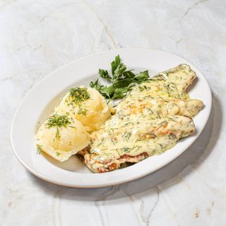 Pierś z kurczaka zapiekana serem