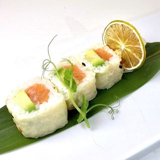222 URAMAKI SOY SALMON ROLL 8pz