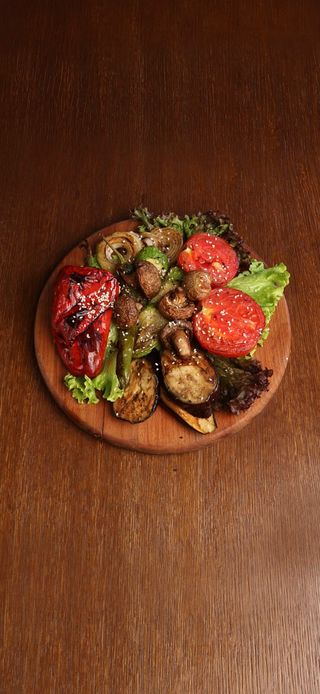 გრილზე შემწვარი ბოსტნეული/Grilled vegetables
