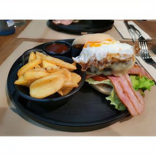 Hamburguesa Con  Bacon Cheese