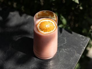 Смузі полуниця-банан (330ml)