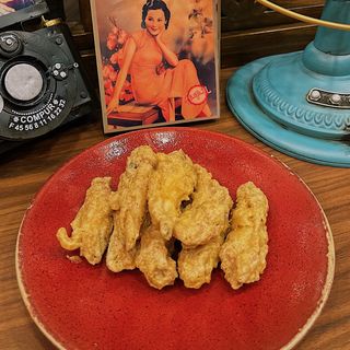 304 Ali di pollo all'uovo salato 咸蛋黄焗鸡翅