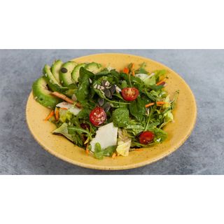 Avokado vege salata-vegansko i vegeterijansko