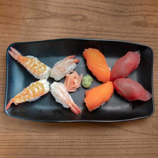 Mixto Nigiris (8 Uds.)