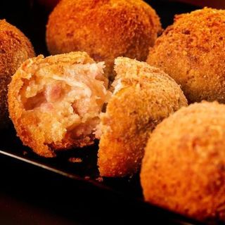 Crispy masala bola de batata