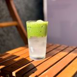 Matcha tonic