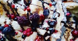 CLATITE URIASE CU GEM DE FRUCTE DE PADURE