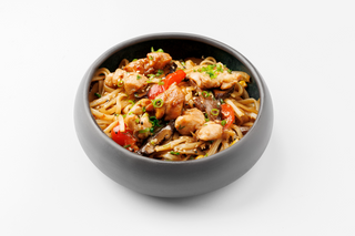Udon cu pui