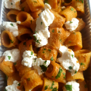Pasta pomodoro e ricotta 