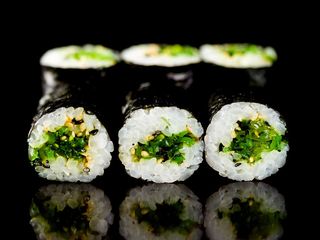 Хосомаки Уакаме