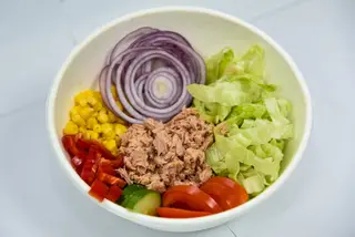 Salată cu Ton
