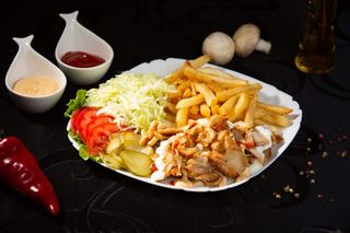 Meniu Combo Shaorma la farfurie + Coca Cola 500 ml