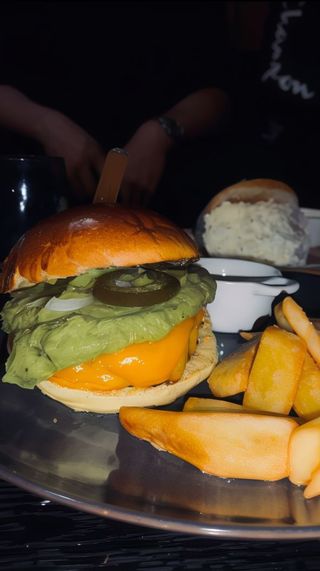 Hamburguesa La Mexicana