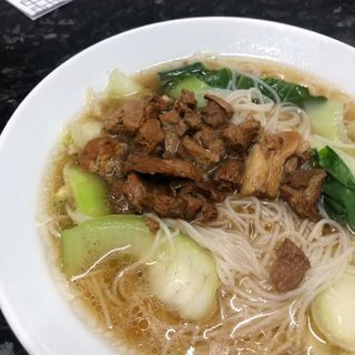 Sopa De Fideos Chinos Con Ternera