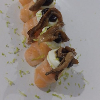 Niguiri Shimeji-  2 peças