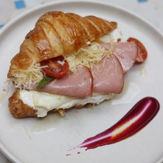 Breakfast Croissant